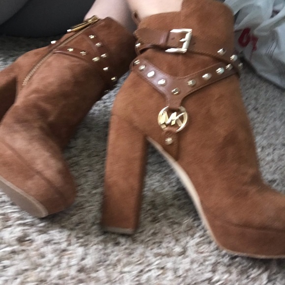 MK booties - Picture 4 of 5